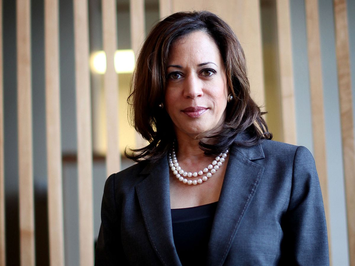 Kamala Harris Biography, Age, Education, Family, Achievments 9 kamala harris gettyimages 526325648