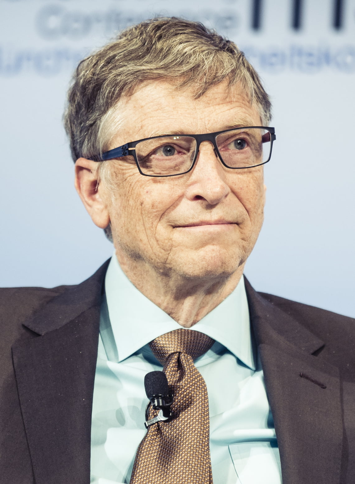 Bill Gates Biography: American computer programmer, businessman, and philanthropist 5 Bill Gates 2017 cropped